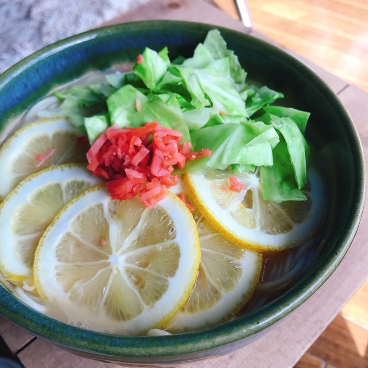 【簡単】ミスマッチなようで美味！豚骨レモンラーメン